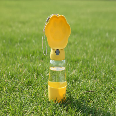 gourde pour chien jaunes