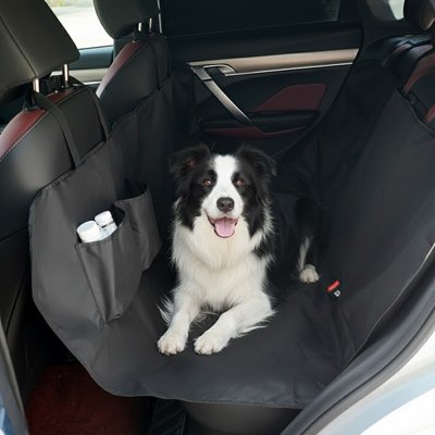 Housse voiture chien doux